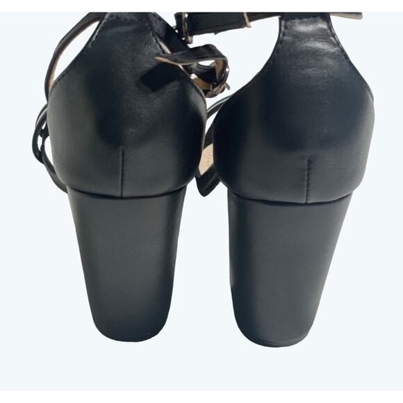 Modern Rebel Black Strappy Chunky Block Heel Sandals Women's Size 8 Open Toe - Picture 8 of 12